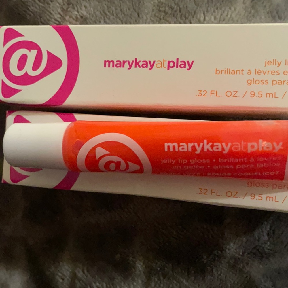 Mary Kay @Play Jelly Lip Gloss-Poppy Love